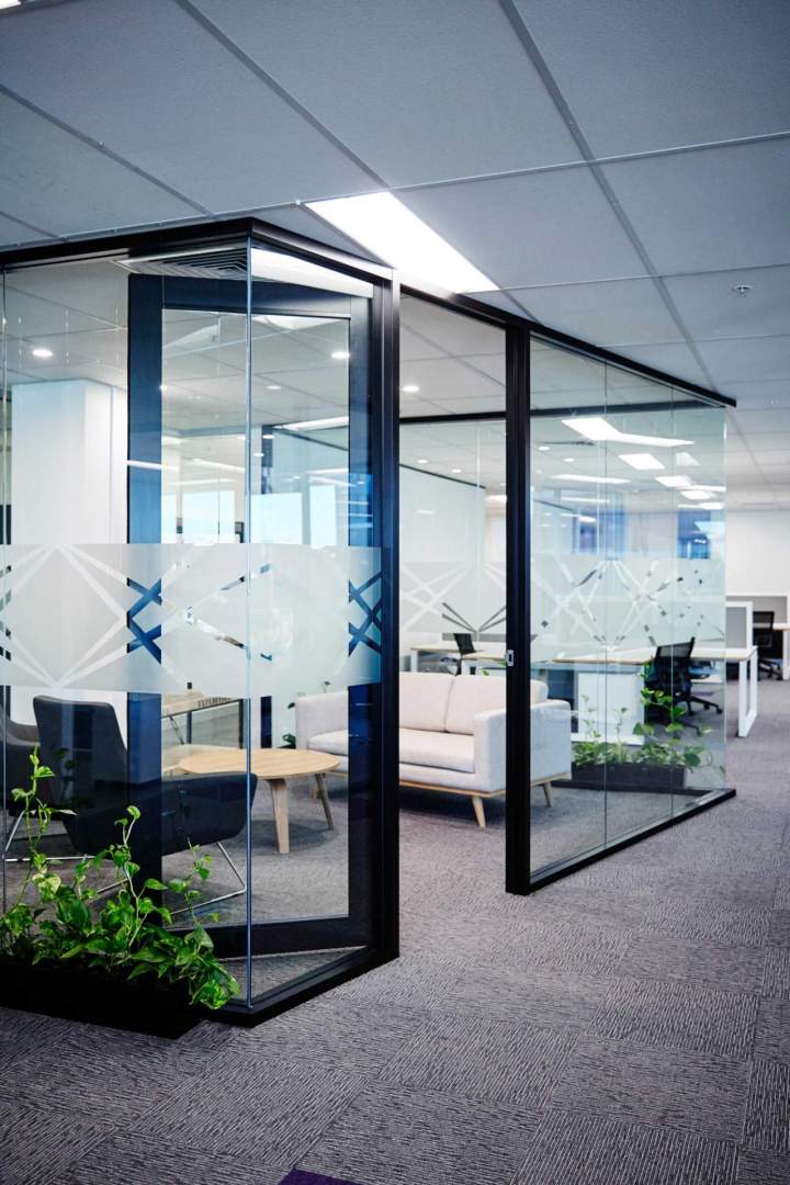 Espace de bureau moderne et lumineux Claix